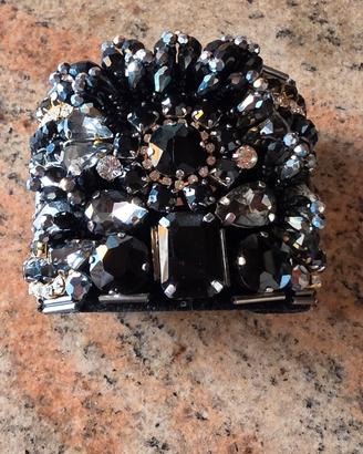 Spilla Vanity Her con cristalli neri