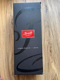 Bottiglia limited edition ferrarelle