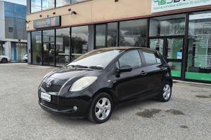 TOYOTA YARIS 1.4