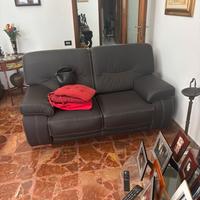 Numero 2 divani in pelle