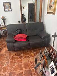 Numero 2 divani in pelle
