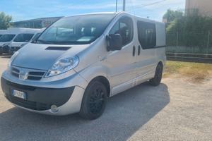 Nissan Primastar Autocarro 6 Posti 12/2013