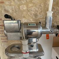 Tritacarne grattugia professionale fimar