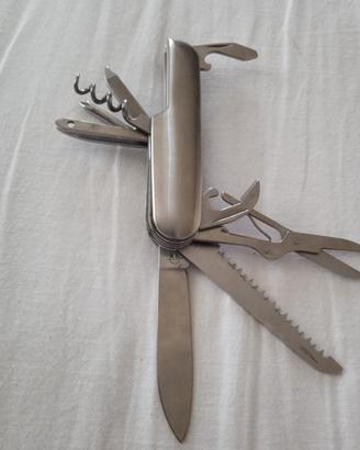 Coltellino multiuso per campeggio e Sport. Svizzer