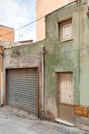 Garage in via Paratore - Biancavilla