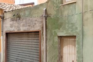 Garage in via Paratore - Biancavilla