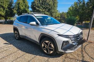HYUNDAI TUCSON HYBRID KM 32000