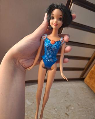 Bambola Biancaneve Disney Princess Mattel 2012 cor