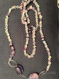 Collana lunga in ametista e quarzo