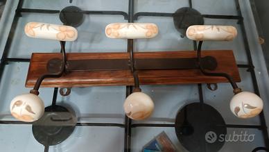 appendiabiti in legno/ferro 