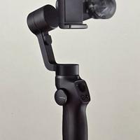 Gimbal Stabilizzatore Smartphone a 3 assi