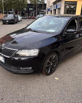 SKODA Rapid Spaceback 1.4 TDI 90 CV Design Editi