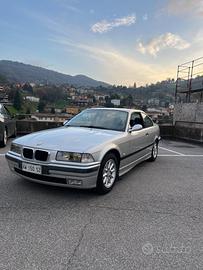 BMW E36 318IS 140CV Coupé