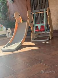Scivolo con altalena  per bambini da esterno