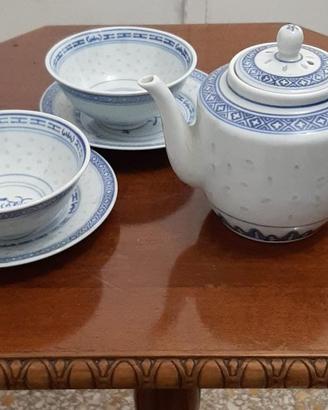 set teiera e tazze