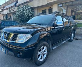 Nissan Navara 2.5 dCi 4 porte Double Cab Sport