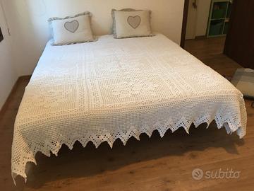 copriletto matrimoniale in cotone fatto a mano