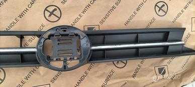 GRIGLIA ANTERIORE VOLKSWAGEN VW POLO 17-21 LOOK R 