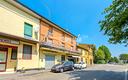 negozio-in-buone-finiture-in-centro-storico