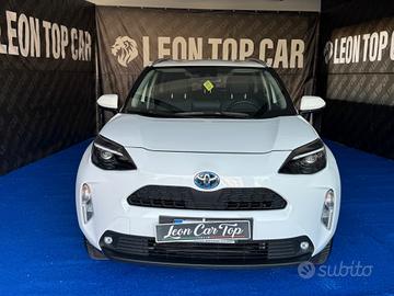 Toyota Yaris Cross 1.5 Hybrid 5p. E-CVT AWD-i Busi