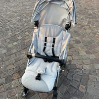 Passeggino leggero chicco