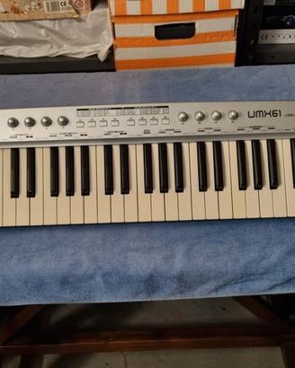 BEHRINGER UMX61 U-Control