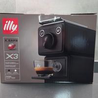 Macchina caffè Illy X3 x-caps nero/shiny