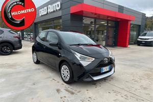 Toyota Aygo Connect 1.0 VVT-i 72 CV 5 porte x-play
