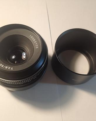 Carl Zeiss Jena Tessar 50mm F2.8 - M42 + paraluce