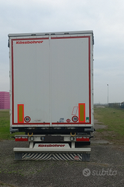 Semirimorchio centinato KASSBOHRER