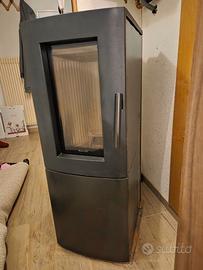 Stufa a pellet Ravelli modello Alfa