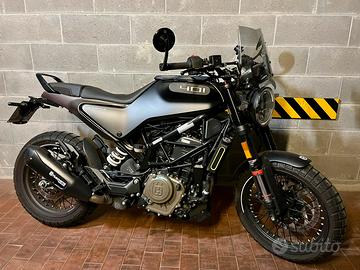 Husqvarna SVARTPILEN 401