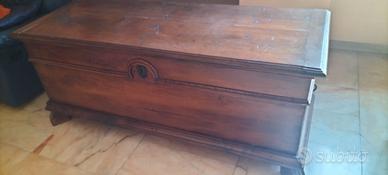 Cassapanca  madia noce antica in legno