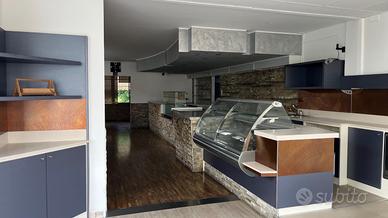 Locale commerciale - Bar - Negozio