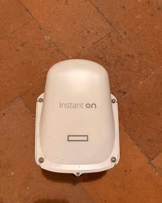Access Point Aruba Instant On AP27 Wi-Fi 6 esterni