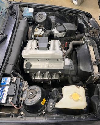 Motore bmw e30 316