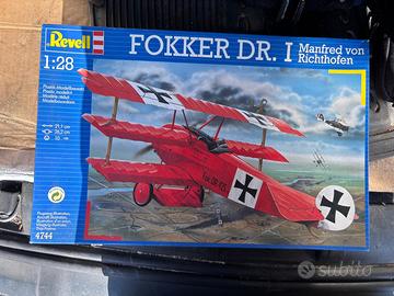 Modellismo Revell 1:28 - Fokker Dr. I Red Baron