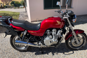 Honda cb 750 seven fifty