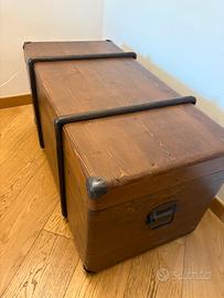 Cassa baule antica