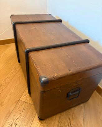 Cassa baule antica