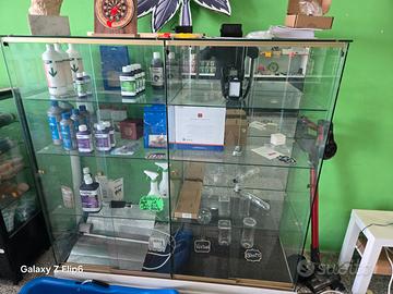 Vetrina esposizione  doppia