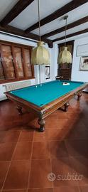 biliardo e porta stecche 