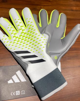Guanti portieri:Adidas predator gl pro