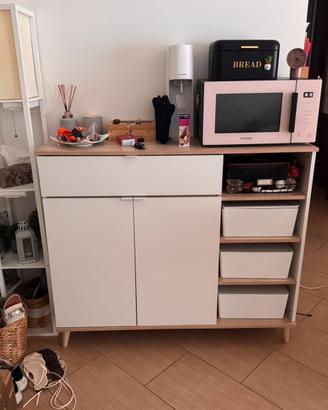 Credenza