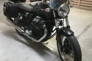 Moto Guzzi V7 III - 2019