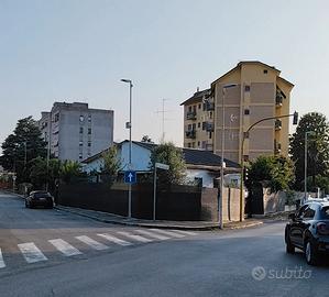 Bilocale in villetta