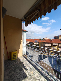 Trilocale ristrutturato in centro a Saluzzo