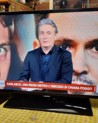 LEGGETE BENE  TV SAMSUNG 39 POLLICI