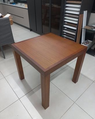 Tavolo da esterno