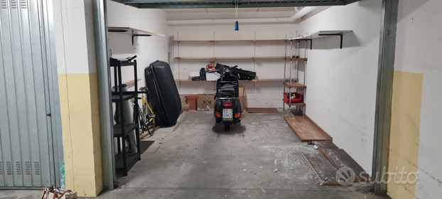 Garage 18 mq